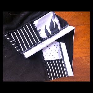 Size 10 Lululemon Wunder Unders